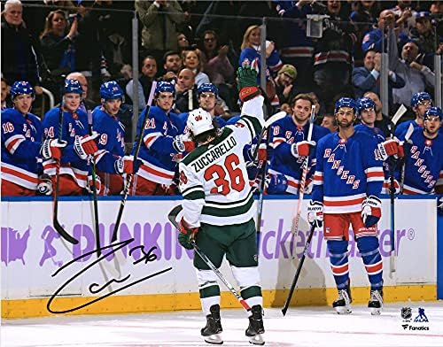Mats Zuccarello Minnesota Wild İmzalı 11 x 14 New York'a Selam Fotoğrafı - 19 İmzalı NHL Fotoğraflarının Sınırlı Sayıda Basımı
