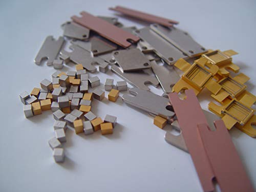 Nikel ve Altın Kaplamalı Molibden (%85) Bakır (%15) Isı Alıcıları-0,042x0.042 x0.010 w/avg 100 µ Ni + 80 µ Au, 549'luk Paket